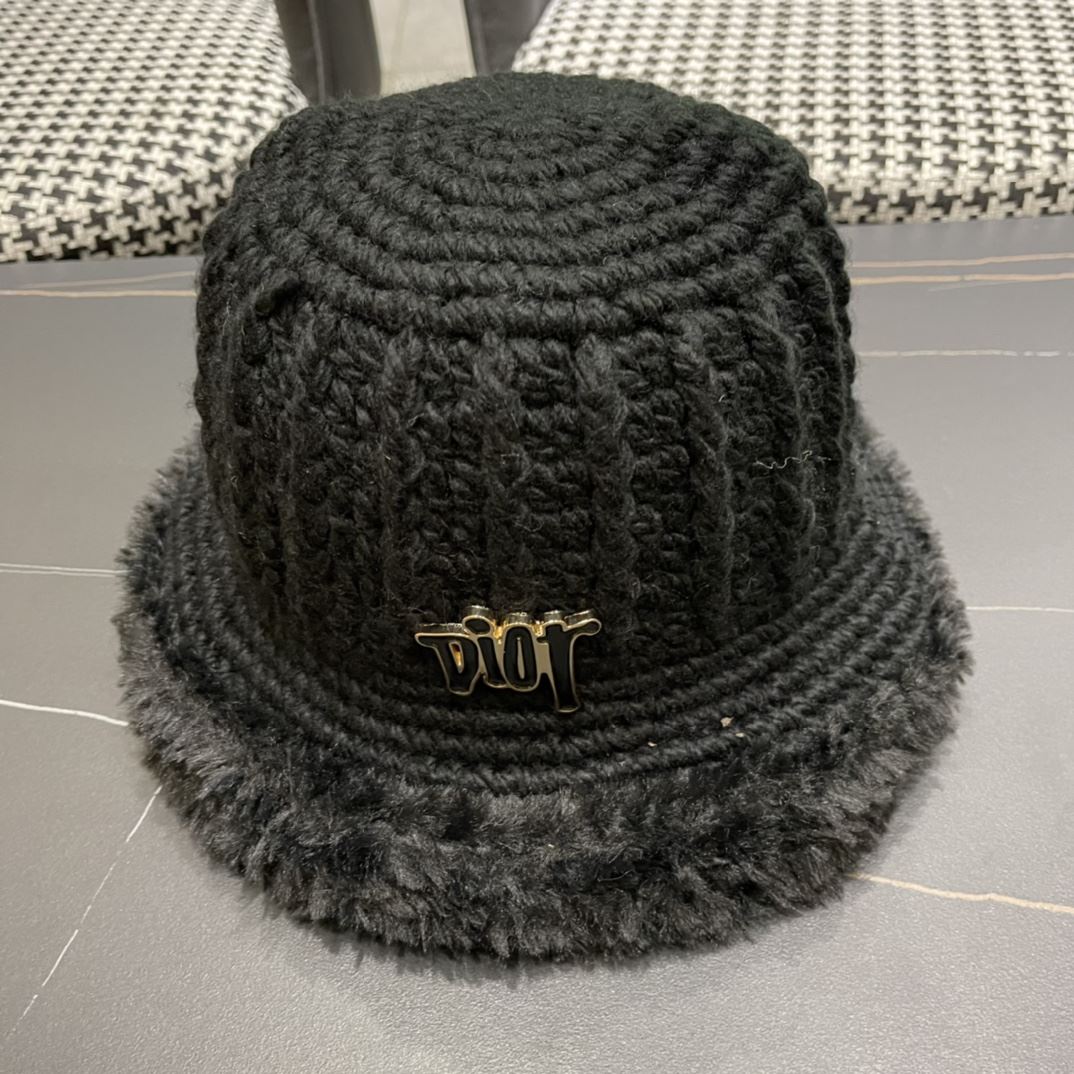 Christian Dior Caps